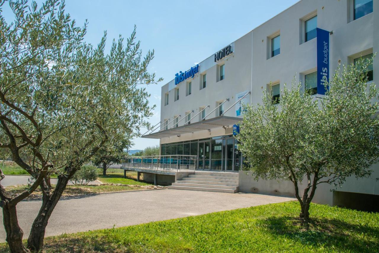 Ibis Budget Pertuis Portes Du Luberon Экстерьер фото
